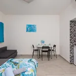 Melody - 2 Rented Together As 1 Unit - Private Heated Pool *