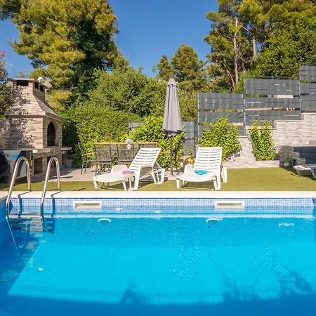Apartment Melody - 2 Rented Together As 1 Unit - Private Heated Pool
