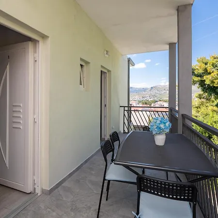 Apartment Melody - 2 Rented Together As 1 Unit - Private Heated Pool *