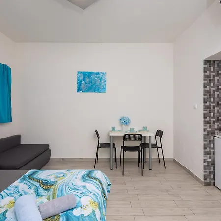 Melody - 2 Rented Together As 1 Unit - Private Heated Pool *